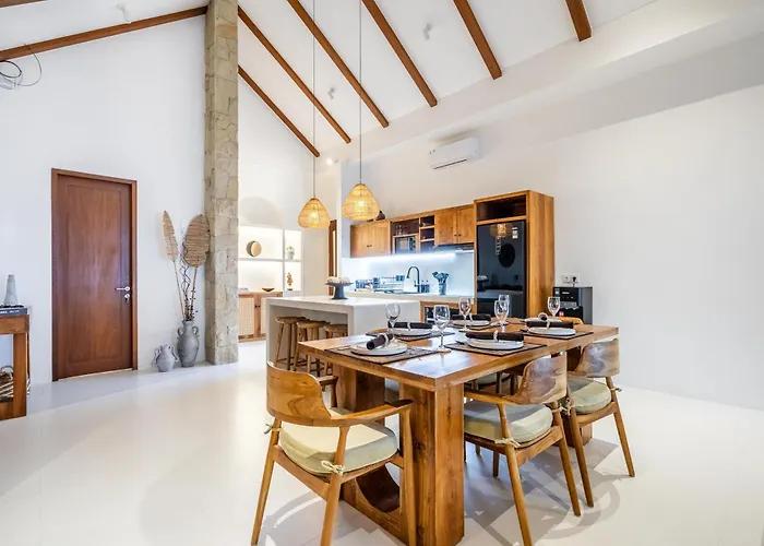2br Modern - Quiet & Peaceful - Walk To Ulu 别墅