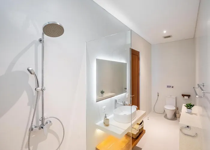 2br Modern - Quiet & Peaceful - Walk To Ulu *