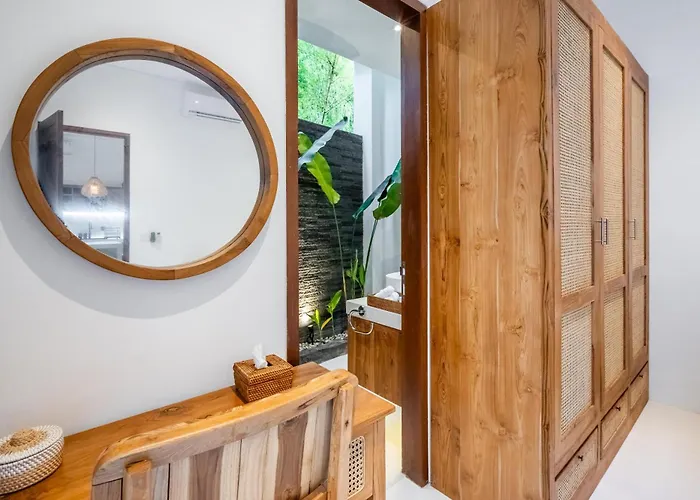 2br Modern - Quiet & Peaceful - Walk To Ulu 别墅 *